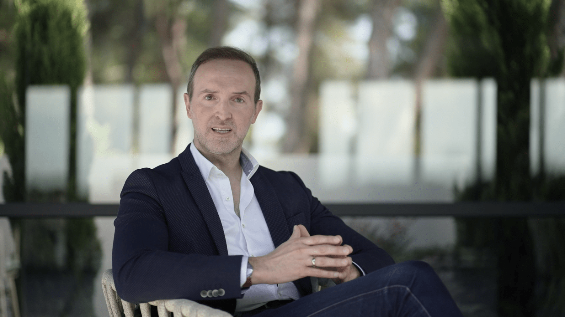 Dr. Konstantin Koutsonasios – Medical Director bei adavida
